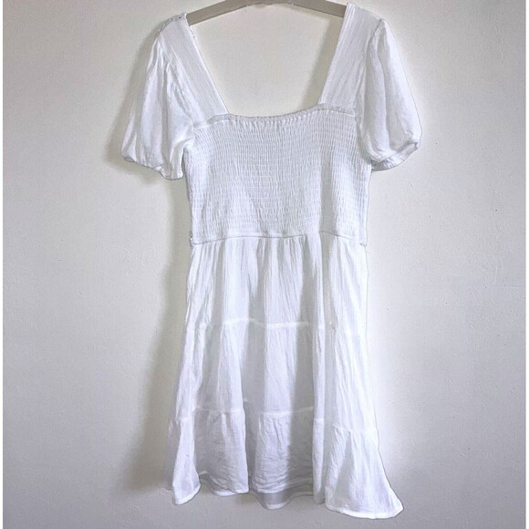 JESSICA SIMPSON M Solid White Crochet Lace Fit & Flare Short Sleeve Ruffle Dress - Picture 4 of 5